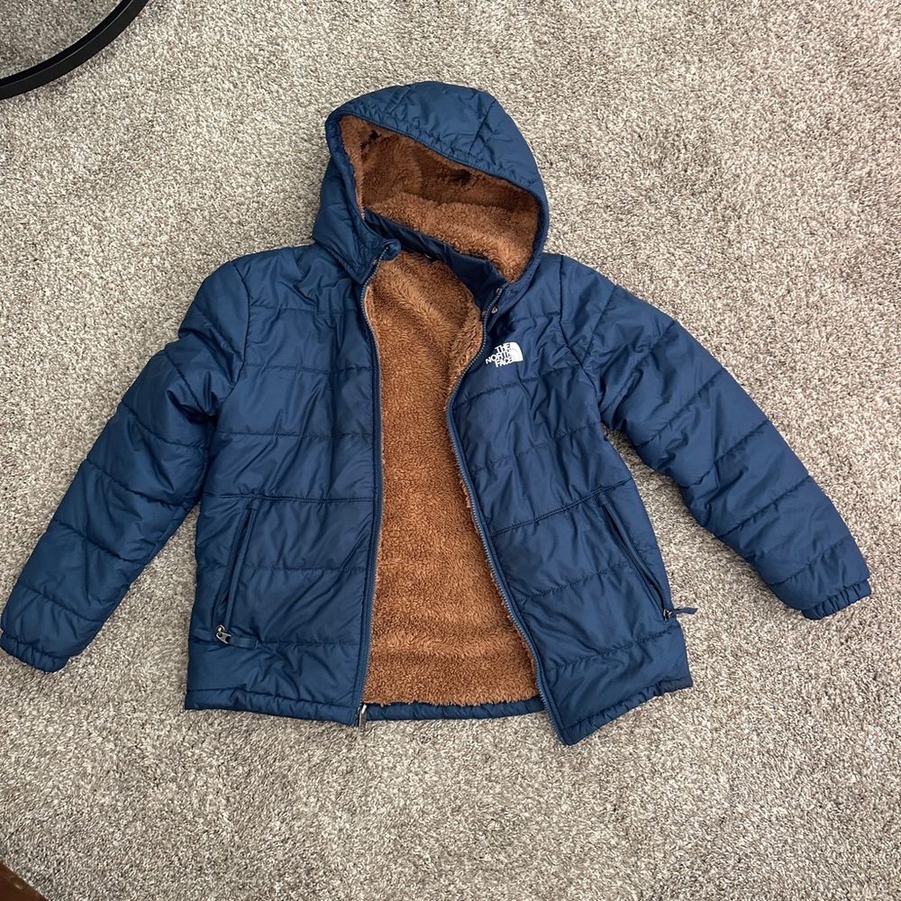 The North Face Boys' XL Jacket in Navy